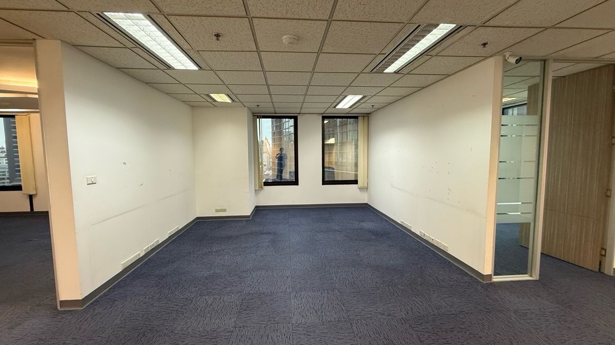 For RentOfficeSukhumvit, Asoke, Thonglor : Office Space for Rent – Asoke–Nana Area (Near BTS/MRT)