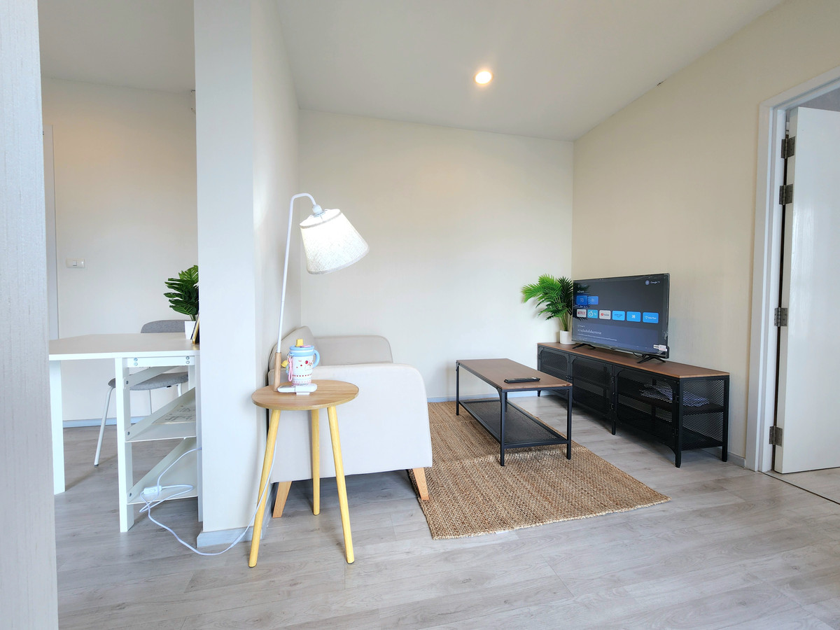 CondoNonthaburi, Bang Yai, Bangbuathong : Status according to the cover image ** The room is available. I update !! ** Corner room !! Phase 1 Air 2 ** Rent/Sale PLUM CONDO CENTRAL STATION.