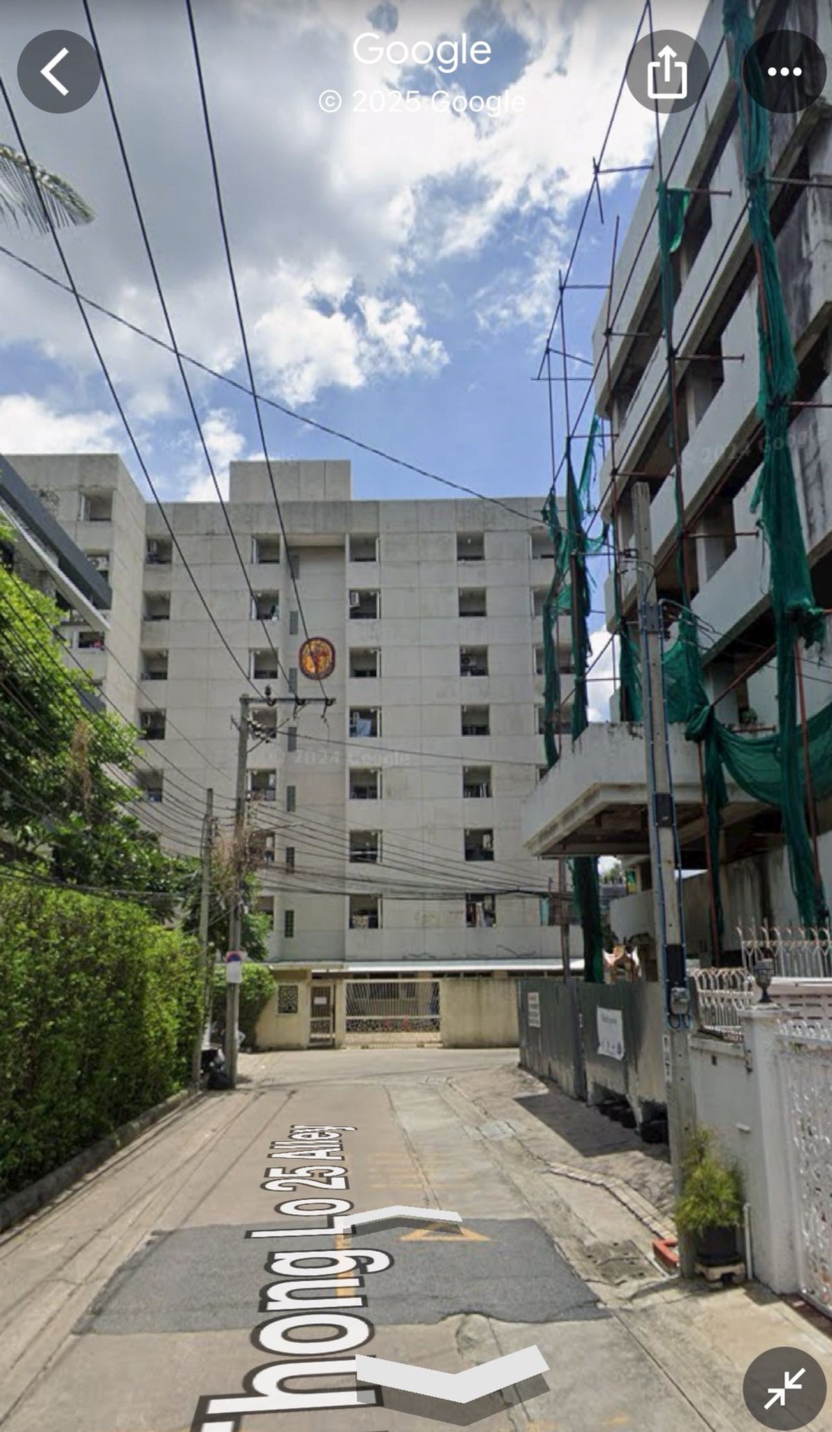 ขายโฮมออฟฟิศสุขุมวิท อโศก ทองหล่อ : ขายที่ดิน 104 ตรว พร้อมตึก 5 ชั้น สุขุมวิท 55 ซอยทองหล่อ 25