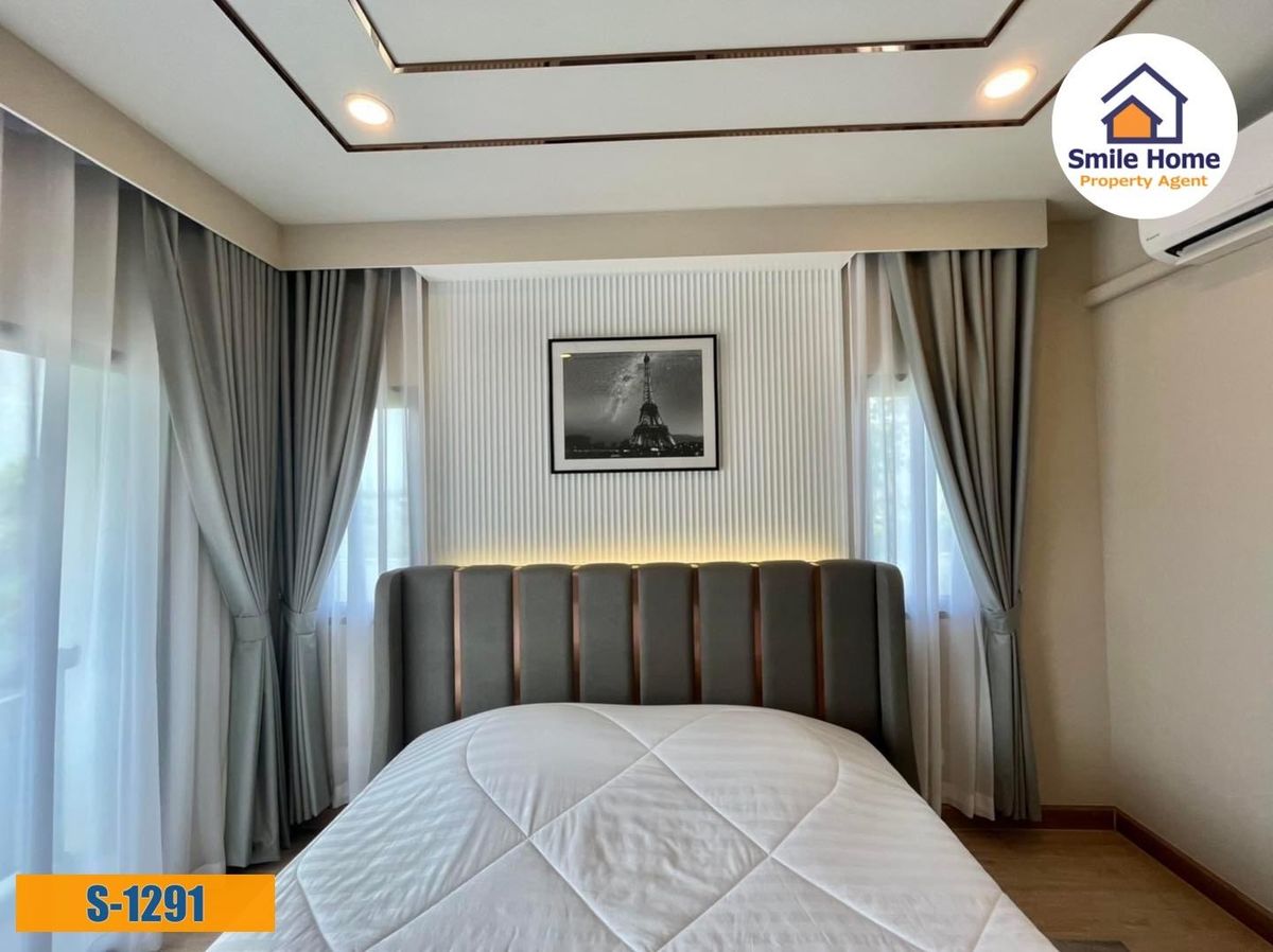 For SaleHouseSamut Prakan,Samrong : House for sale, Britania, Bang Na Suwannaphum, 26, after the decoration is ready to move in.