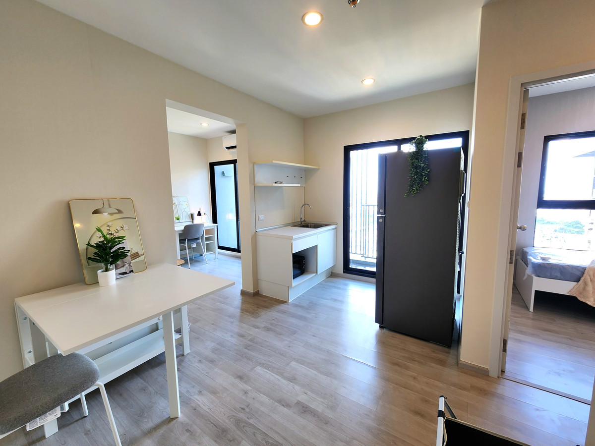 CondoNonthaburi, Bang Yai, Bangbuathong : Status according to the cover image ** The room is available. I update !! ** Corner room !! Phase 1 Air 2 ** Rent/Sale PLUM CONDO CENTRAL STATION.