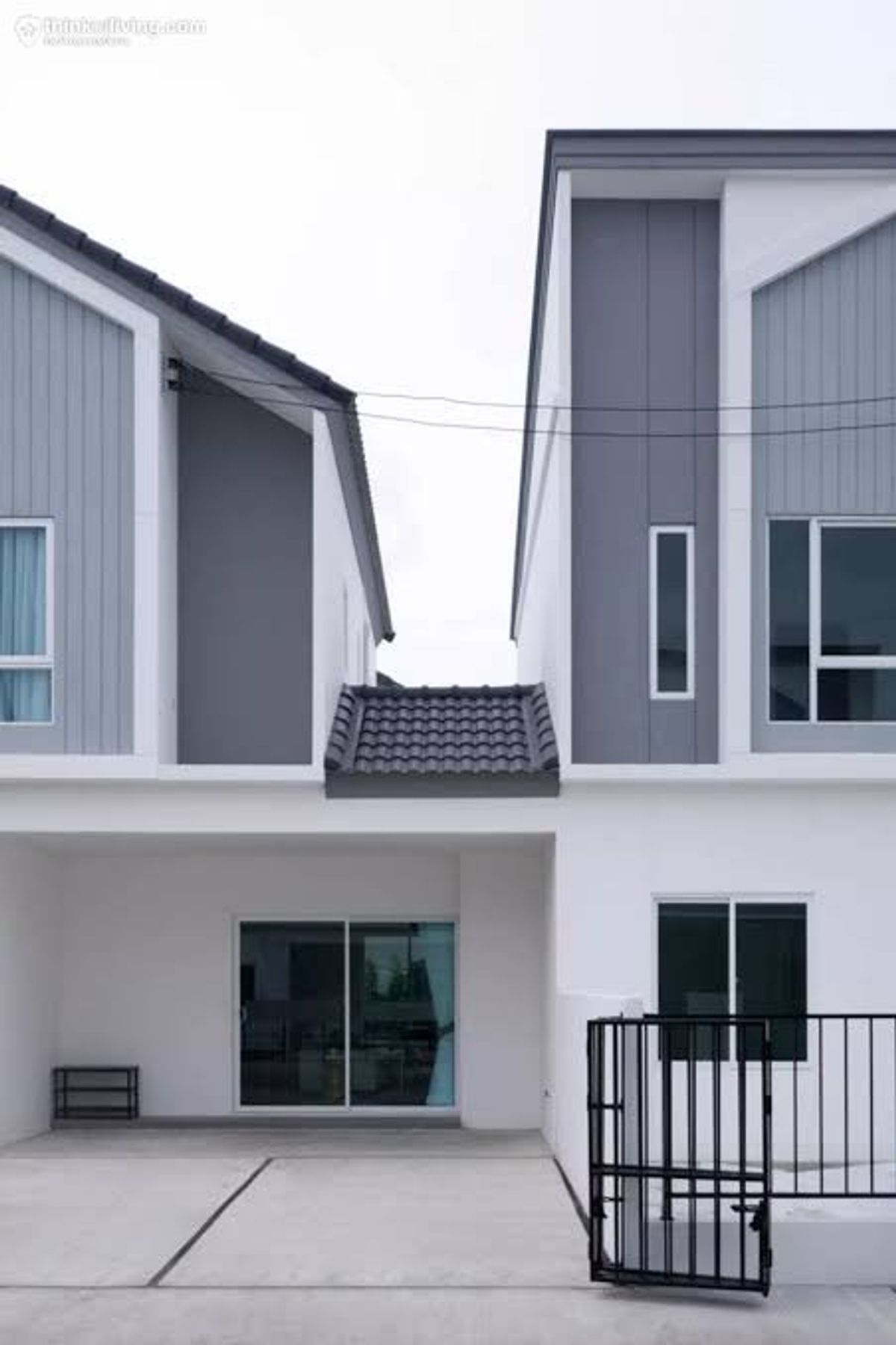 ให้เช่าทาวน์โฮมบางนา แบริ่ง ลาซาล : ให้เช่าทาวน์โฮม 2 ชั้น The Connect บางนา-วงแหวน ขนาดที่ดินเริ่มต้น 19.7 ตารางวา 3 ห้องนอน ตำบลบางพลีใหญ่ อำเภอบางพลี จังหวัดสมุทรปราการ