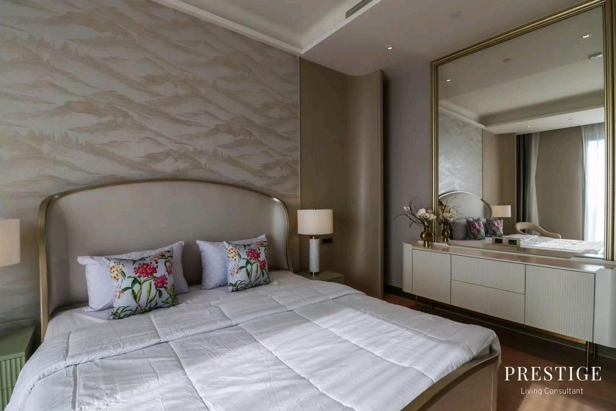 CondoWongwianyai, Charoennakor : 📌For RENT & SELL Rental and Sale | The Residences at Mandarin Orientaln - 6BR (606 SQM) 2,000,000 THB / 454,000,000 THB