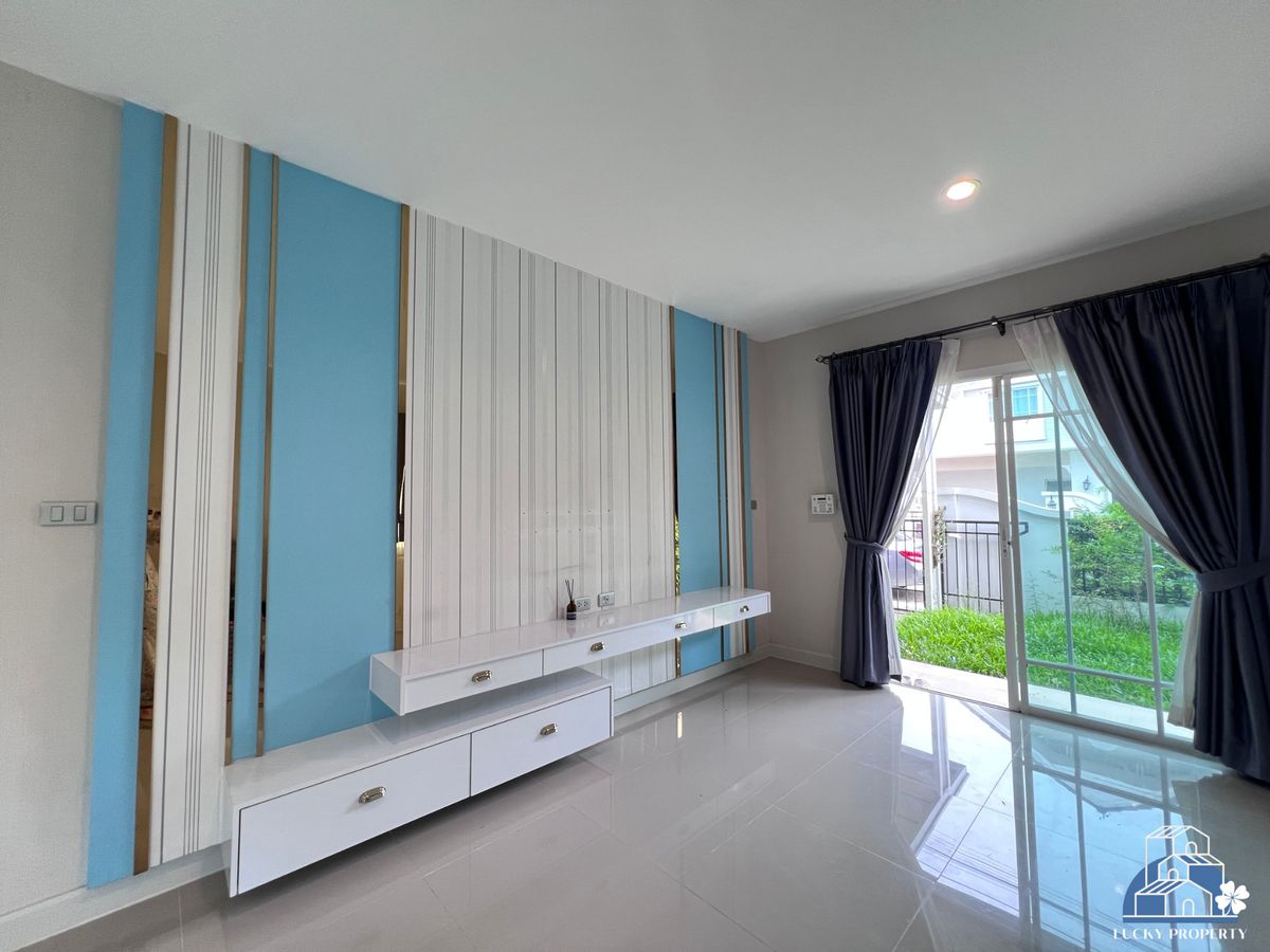 For SaleHouseNawamin, Ramindra : House for sale.