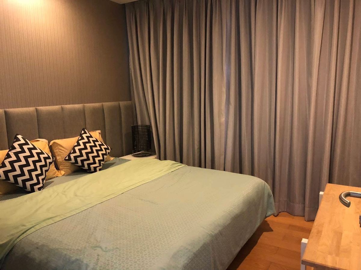 ให้เช่าคอนโดสาทร นราธิวาส : ให้เช่า Collezio Sathorn Pipat (โคเรสซิโอ สาทร-พิพัฒน์) Line : @condo24 (มี@ด้วย)