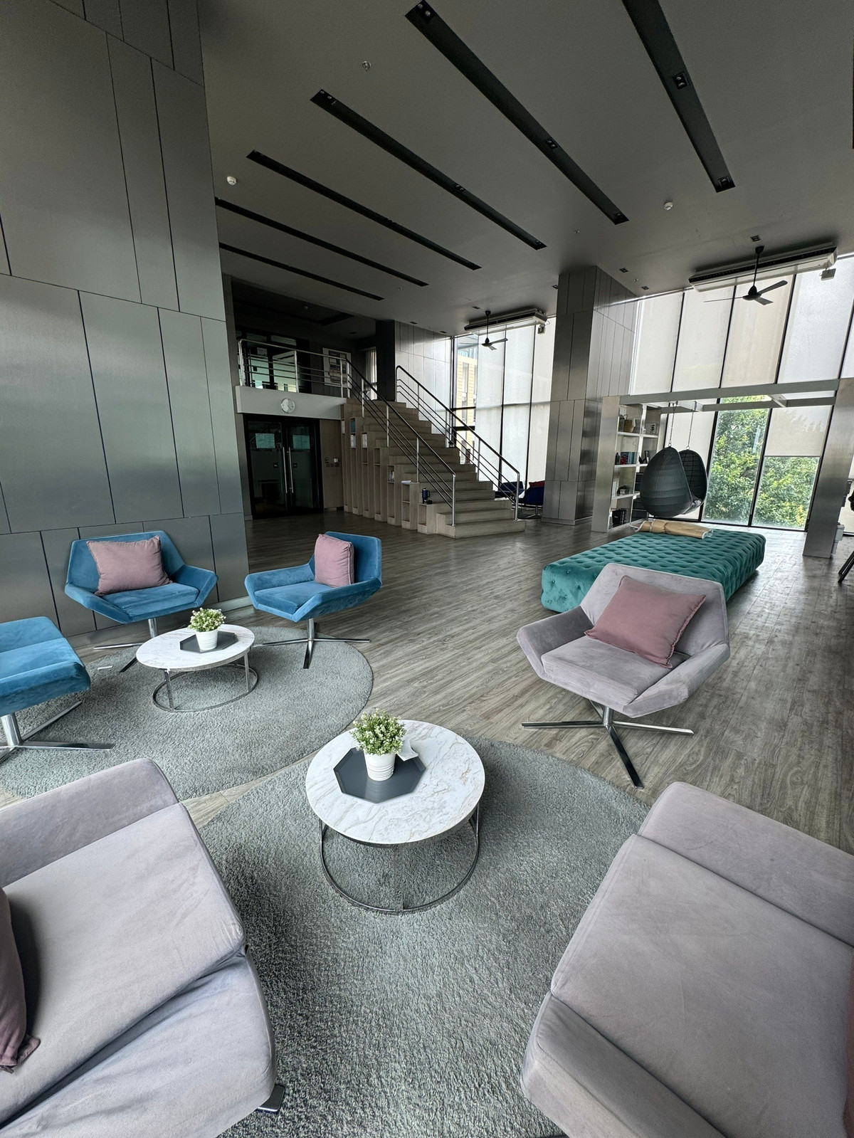 CondoNonthaburi, Bang Yai, Bangbuathong : Status according to the cover image ** The room is available. I update !! ** Corner room !! Phase 1 Air 2 ** Rent/Sale PLUM CONDO CENTRAL STATION.