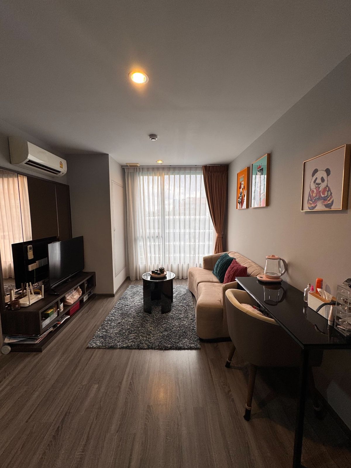 ให้เช่าคอนโดสุขุมวิท อโศก ทองหล่อ : ไอดีโอ โมบิ สุขุมวิท 40 / Ideo Mobi Sukhumvit 40
