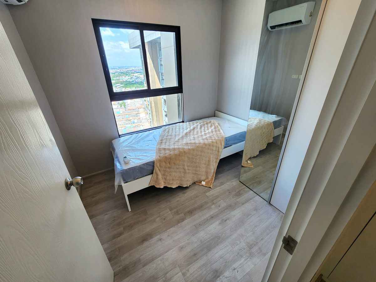 CondoNonthaburi, Bang Yai, Bangbuathong : Status according to the cover image ** The room is available. I update !! ** Corner room !! Phase 1 Air 2 ** Rent/Sale PLUM CONDO CENTRAL STATION.