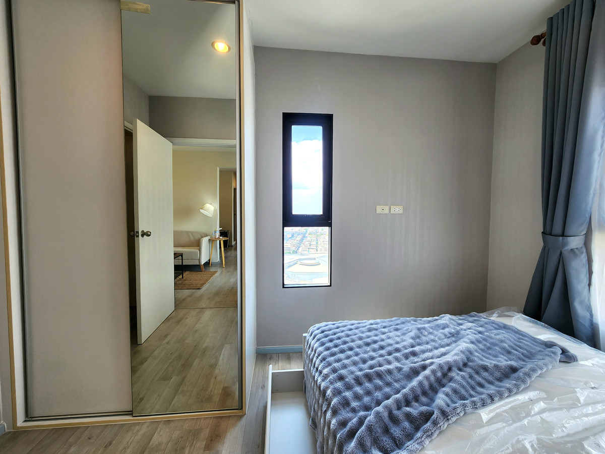 CondoNonthaburi, Bang Yai, Bangbuathong : Status according to the cover image ** The room is available. I update !! ** Corner room !! Phase 1 Air 2 ** Rent/Sale PLUM CONDO CENTRAL STATION.