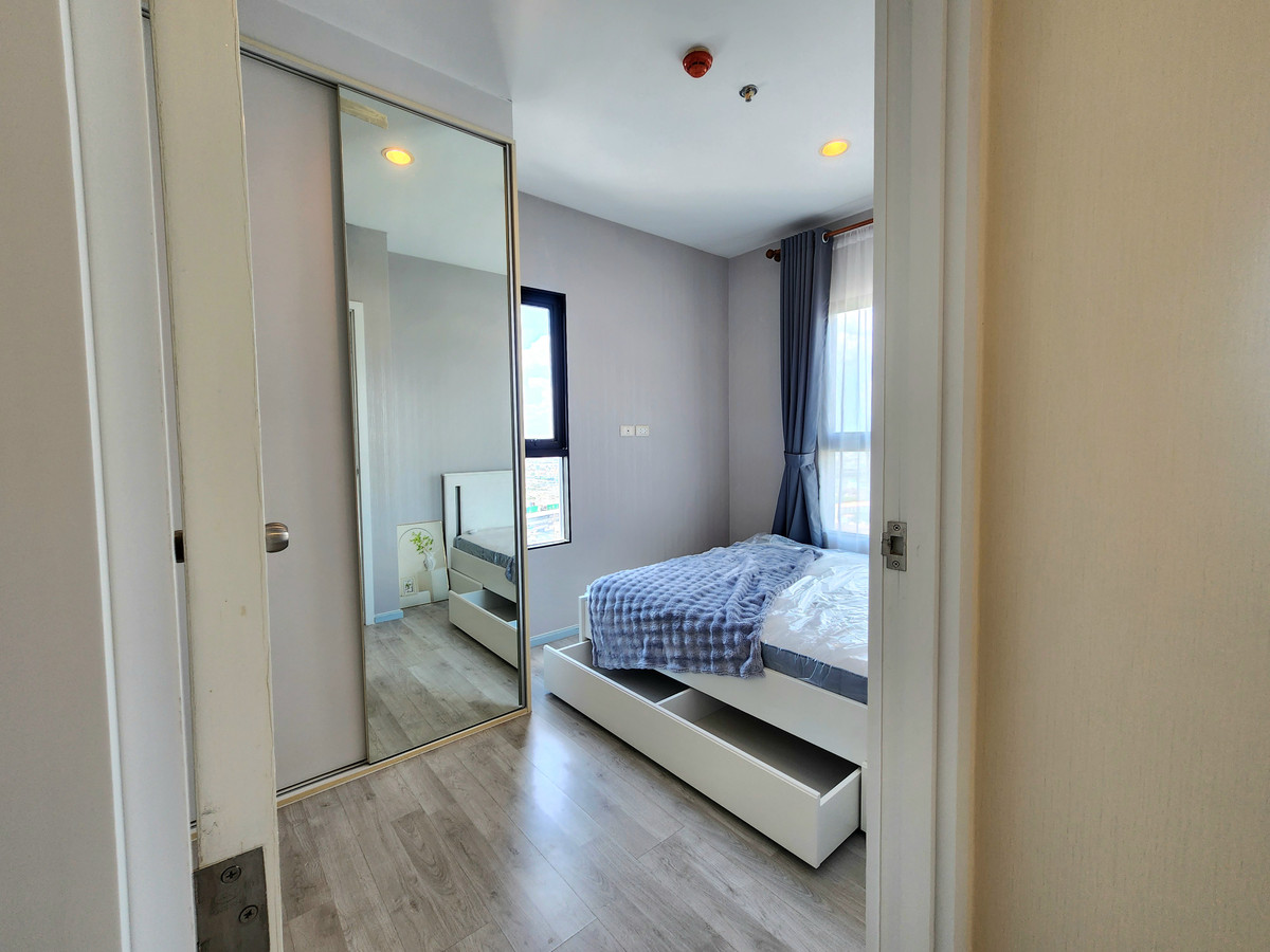 CondoNonthaburi, Bang Yai, Bangbuathong : Status according to the cover image ** The room is available. I update !! ** Corner room !! Phase 1 Air 2 ** Rent/Sale PLUM CONDO CENTRAL STATION.