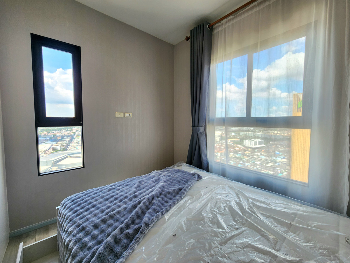 CondoNonthaburi, Bang Yai, Bangbuathong : Status according to the cover image ** The room is available. I update !! ** Corner room !! Phase 1 Air 2 ** Rent/Sale PLUM CONDO CENTRAL STATION.