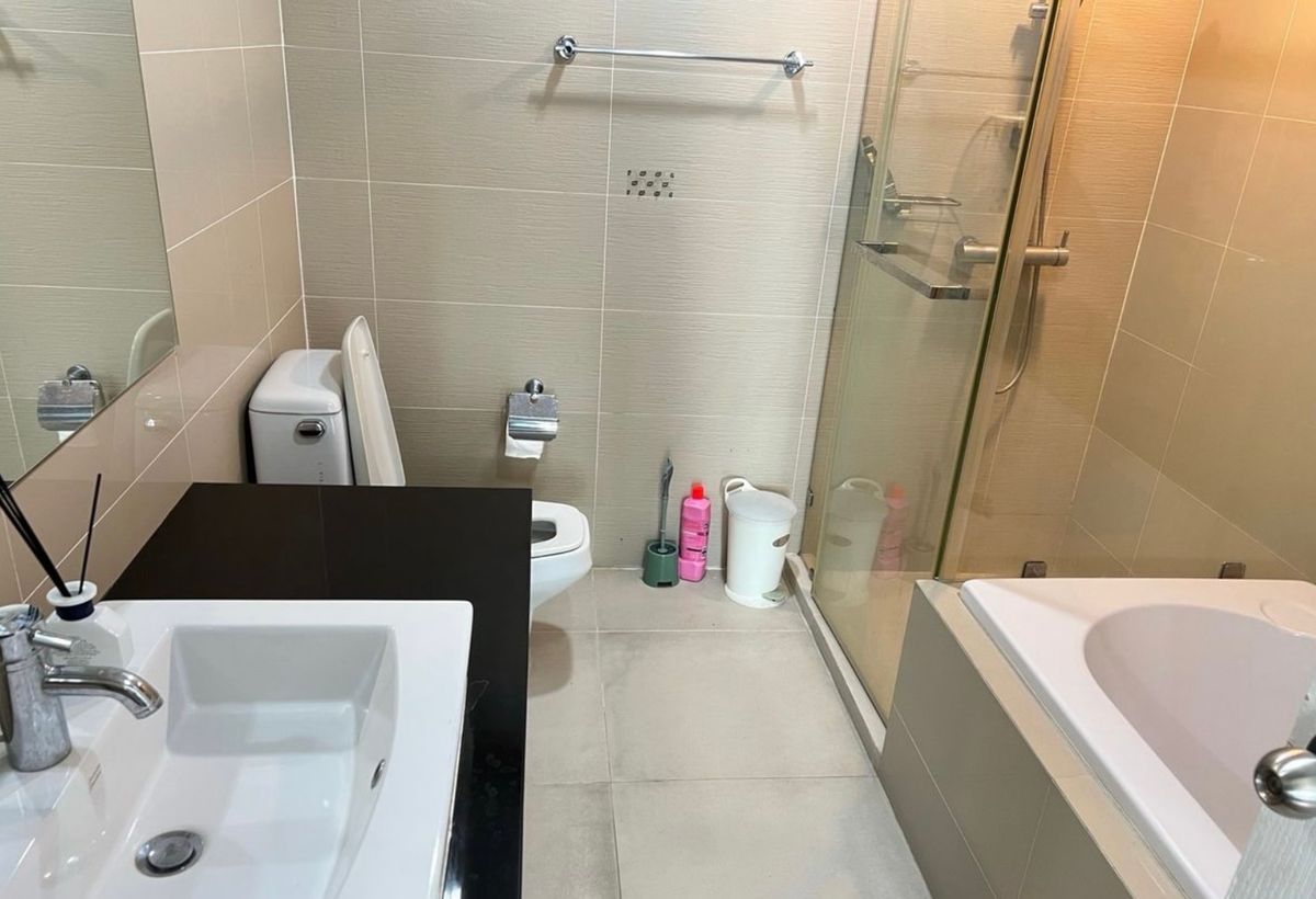 For SaleCondoRama9, Petchburi, RCA : Sell ​​Bel Grand Rama 9, beautiful, luxurious, close to Central Plaza, Rama 9. Interested in Atline.@841QLNR