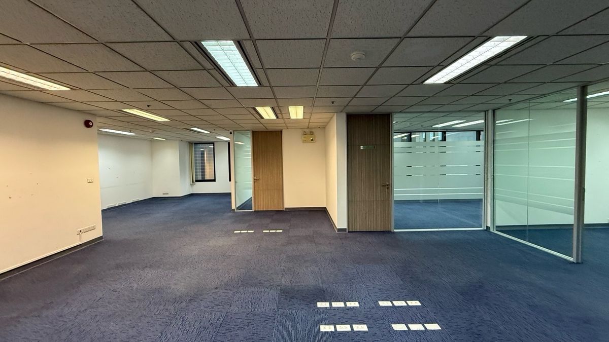 For RentOfficeSukhumvit, Asoke, Thonglor : Office Space for Rent – Asoke–Nana Area (Near BTS/MRT)