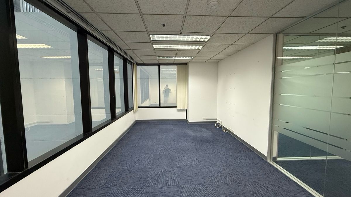 For RentOfficeSukhumvit, Asoke, Thonglor : Office Space for Rent – Asoke–Nana Area (Near BTS/MRT)