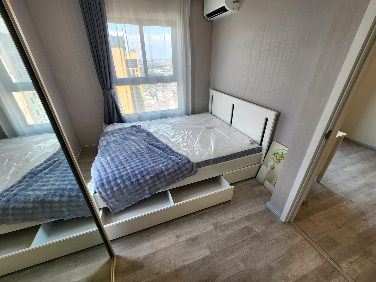 CondoNonthaburi, Bang Yai, Bangbuathong : Status according to the cover image ** The room is available. I update !! ** Corner room !! Phase 1 Air 2 ** Rent/Sale PLUM CONDO CENTRAL STATION.