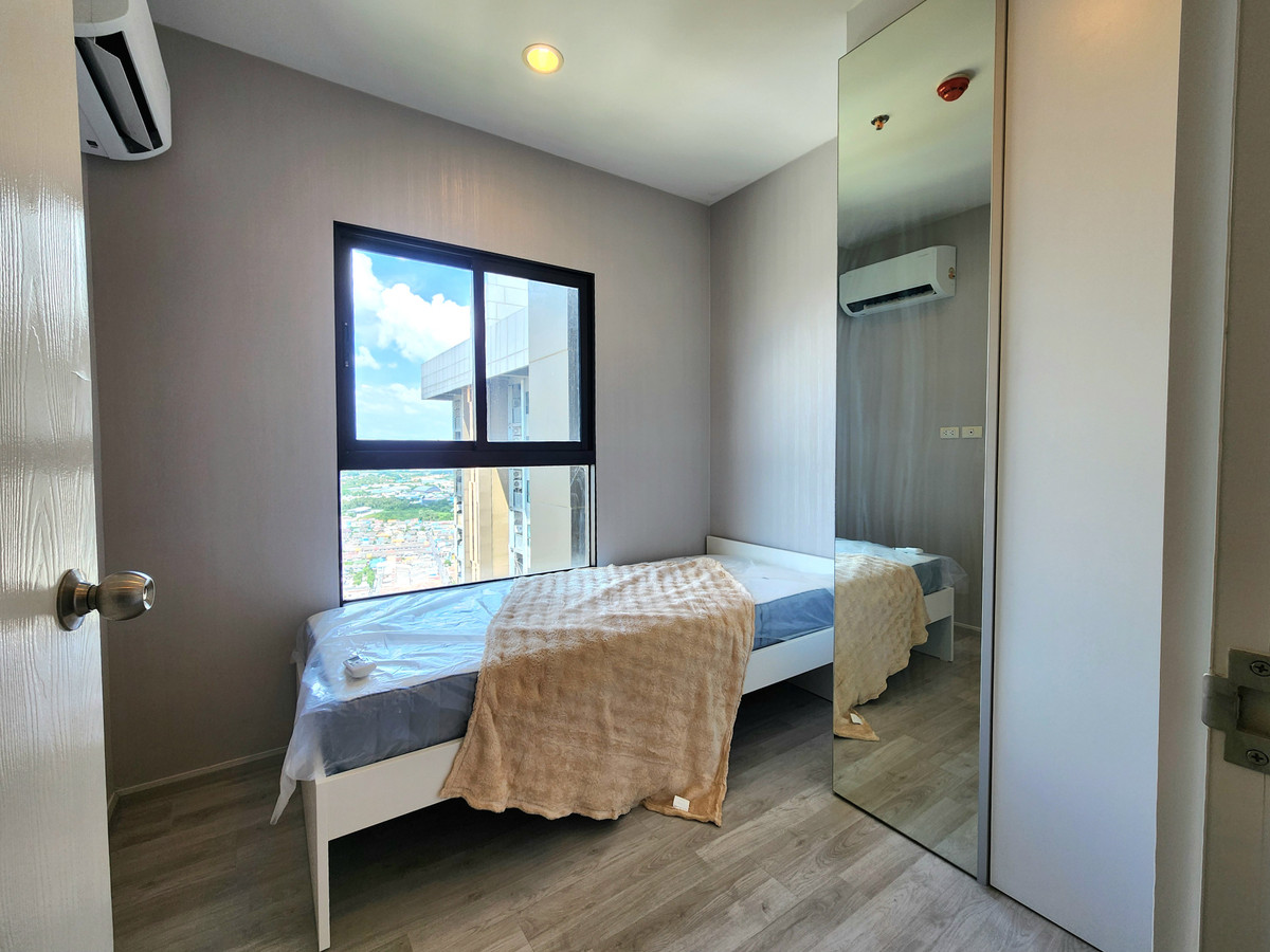 CondoNonthaburi, Bang Yai, Bangbuathong : Status according to the cover image ** The room is available. I update !! ** Corner room !! Phase 1 Air 2 ** Rent/Sale PLUM CONDO CENTRAL STATION.