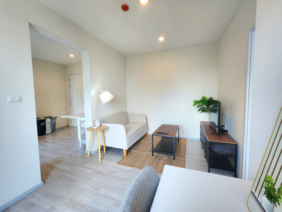 CondoNonthaburi, Bang Yai, Bangbuathong : Status according to the cover image ** The room is available. I update !! ** Corner room !! Phase 1 Air 2 ** Rent/Sale PLUM CONDO CENTRAL STATION.