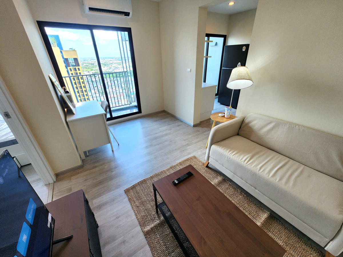 CondoNonthaburi, Bang Yai, Bangbuathong : Status according to the cover image ** The room is available. I update !! ** Corner room !! Phase 1 Air 2 ** Rent/Sale PLUM CONDO CENTRAL STATION.