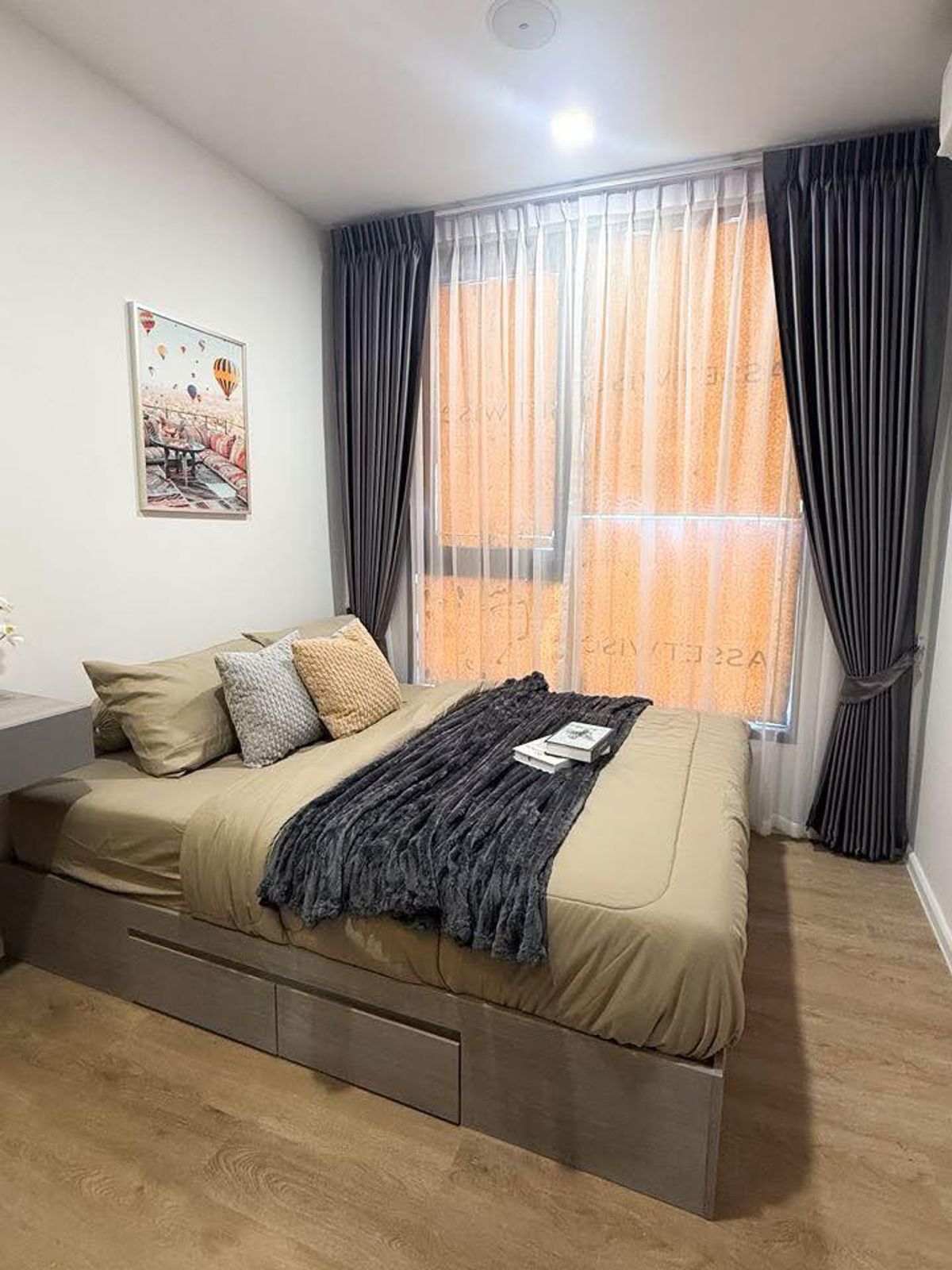 For RentCondoRamkhamhaeng, Hua Mak : #Code: ch01670 Condo for rent Modiz Rhyme Ramkhamhaeng. New room corner room.