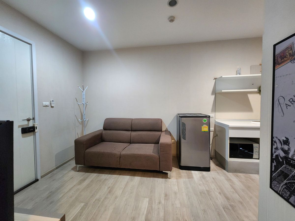 For RentCondoNonthaburi, Bang Yai, Bangbuathong : The room is ready. ** The room is empty. With furniture and electrical appliances ** for rent, plum, Central Phase 1 !! Real room picture !! East view Morning sunny, SN490.78