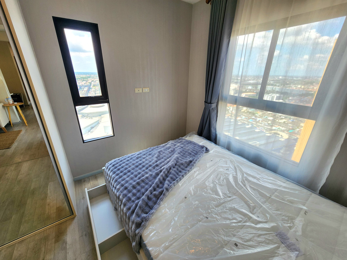 CondoNonthaburi, Bang Yai, Bangbuathong : Status according to the cover image ** The room is available. I update !! ** Corner room !! Phase 1 Air 2 ** Rent/Sale PLUM CONDO CENTRAL STATION.