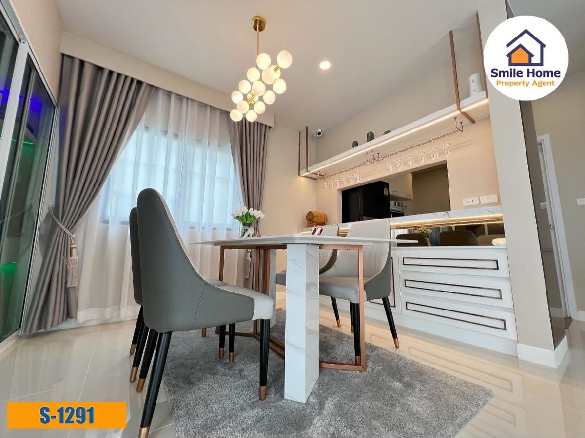 For SaleHouseSamut Prakan,Samrong : House for sale, Britania, Bang Na Suwannaphum, 26, after the decoration is ready to move in.