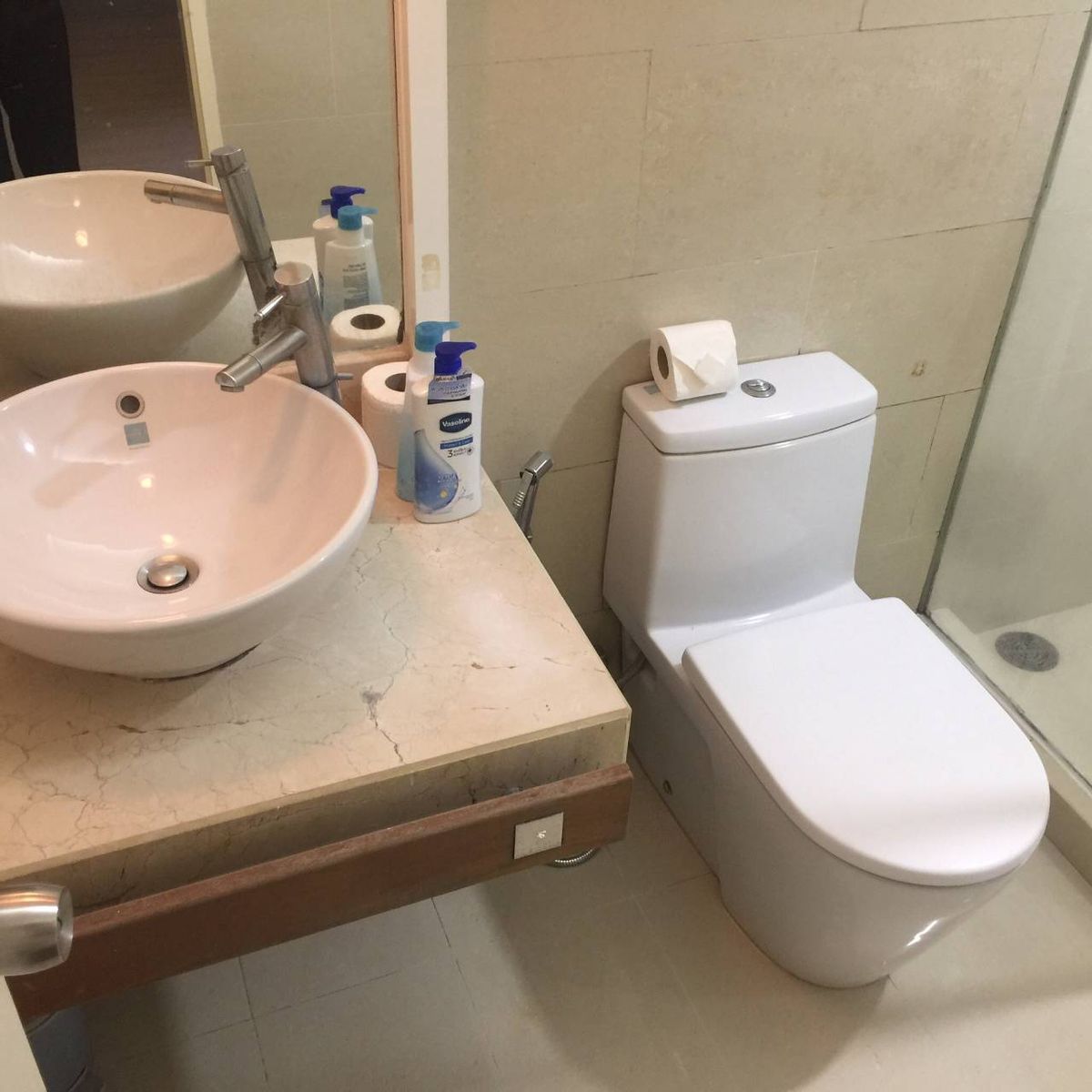 For RentCondoSilom, Saladaeng, Bangrak : The Bangkok Thanon Sub 【𝐑𝐄𝐍𝐓】🔥Modern design, simple yet warm, with quality furniture and perfect functionality🔥  Contact Line ID: @hacondo