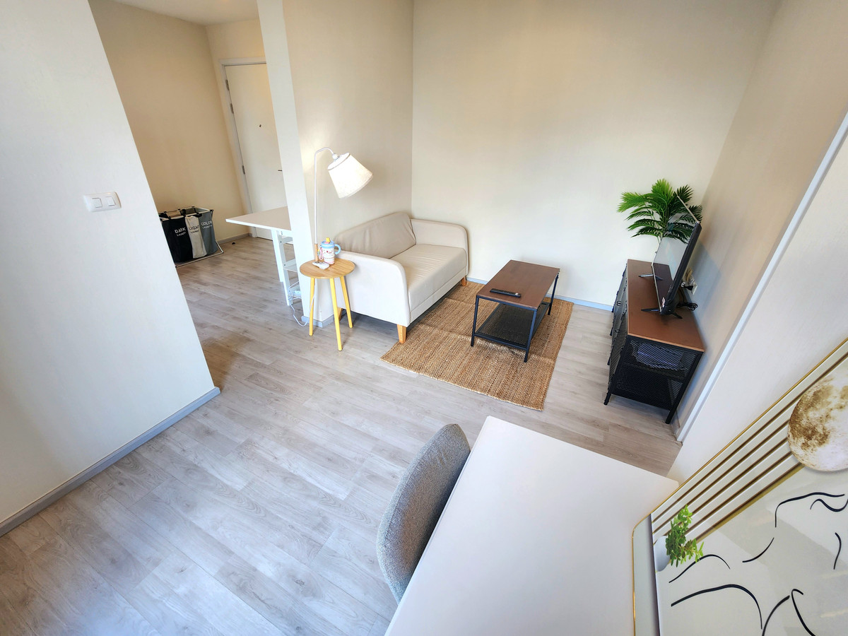 CondoNonthaburi, Bang Yai, Bangbuathong : Status according to the cover image ** The room is available. I update !! ** Corner room !! Phase 1 Air 2 ** Rent/Sale PLUM CONDO CENTRAL STATION.