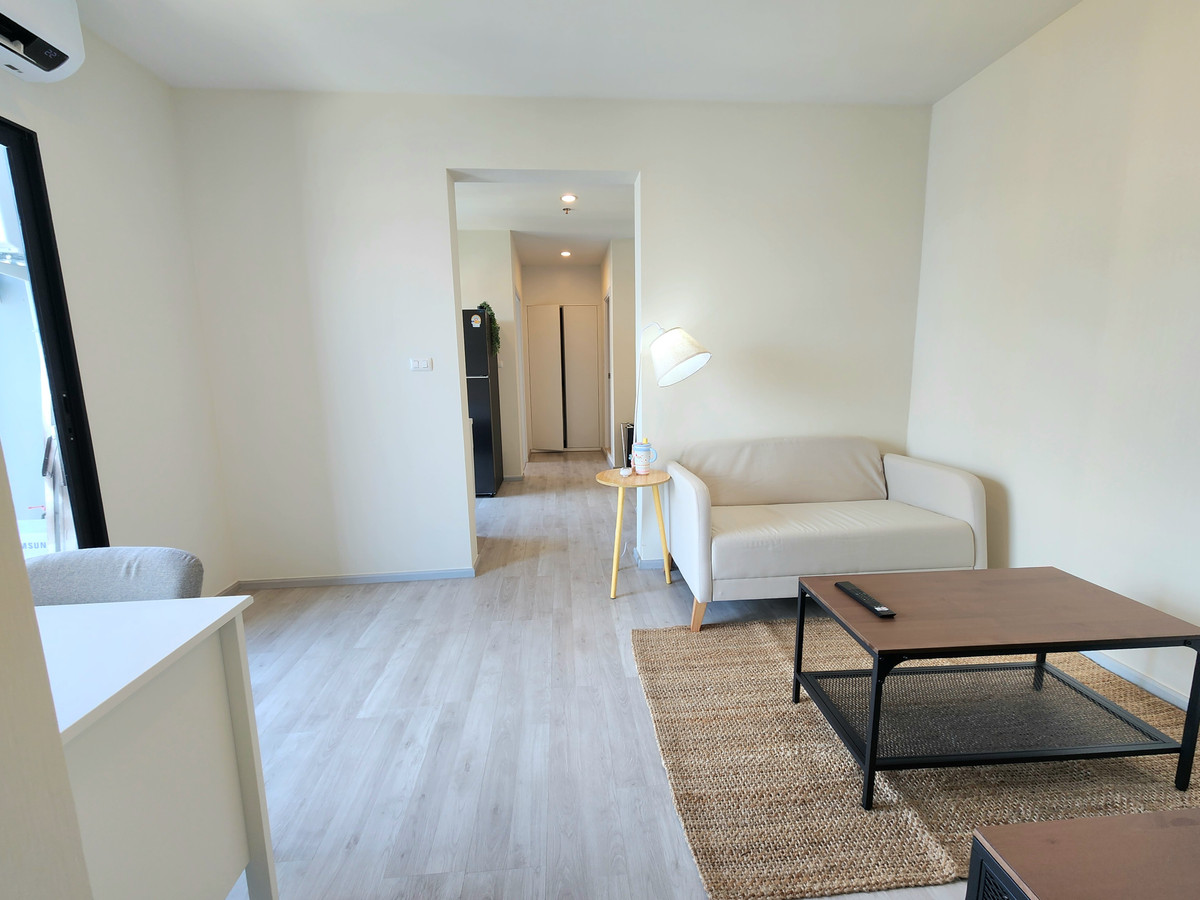 CondoNonthaburi, Bang Yai, Bangbuathong : Status according to the cover image ** The room is available. I update !! ** Corner room !! Phase 1 Air 2 ** Rent/Sale PLUM CONDO CENTRAL STATION.