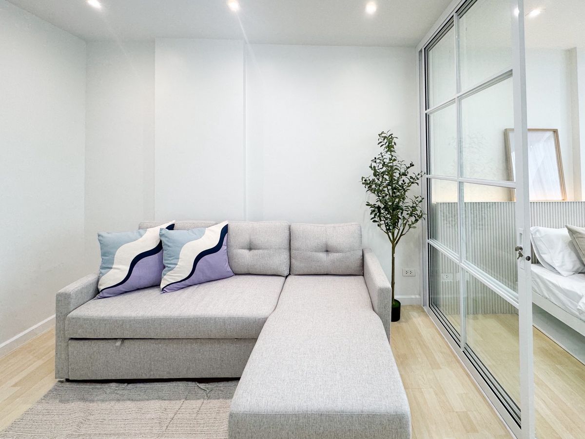 ขายคอนโดปิ่นเกล้า จรัญสนิทวงศ์ : ขาย !! ดีคอนโด จรัญฯ-บางขุนนนท์  เฟอร์นิเจอร์ครบ  ใกล้ MRT บางขุนนนท์