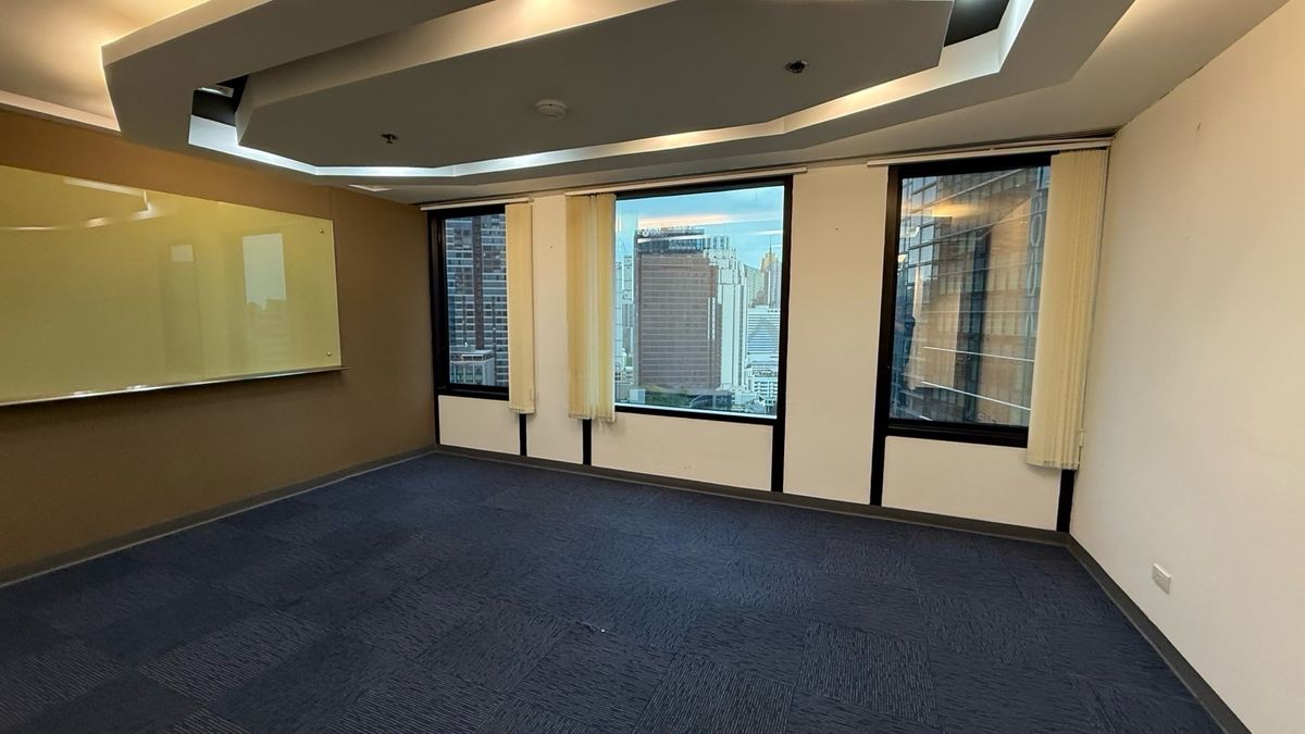 For RentOfficeSukhumvit, Asoke, Thonglor : Office Space for Rent – Asoke–Nana Area (Near BTS/MRT)