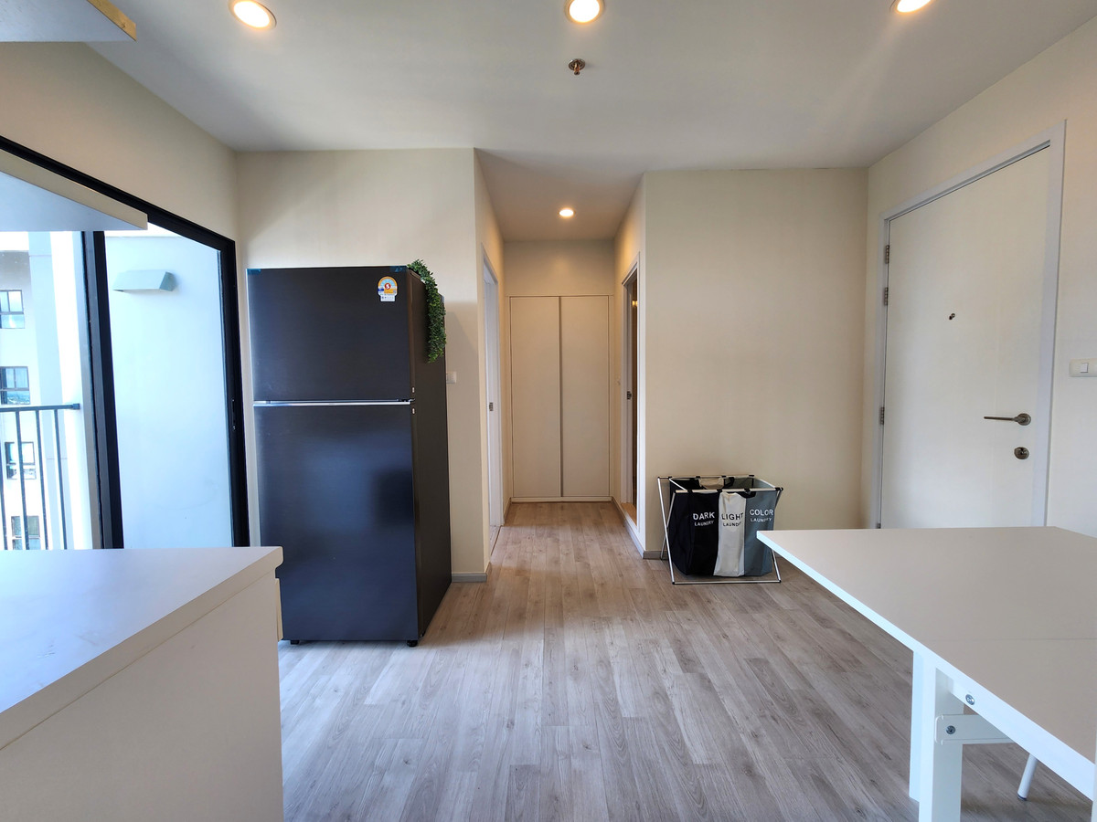CondoNonthaburi, Bang Yai, Bangbuathong : Status according to the cover image ** The room is available. I update !! ** Corner room !! Phase 1 Air 2 ** Rent/Sale PLUM CONDO CENTRAL STATION.