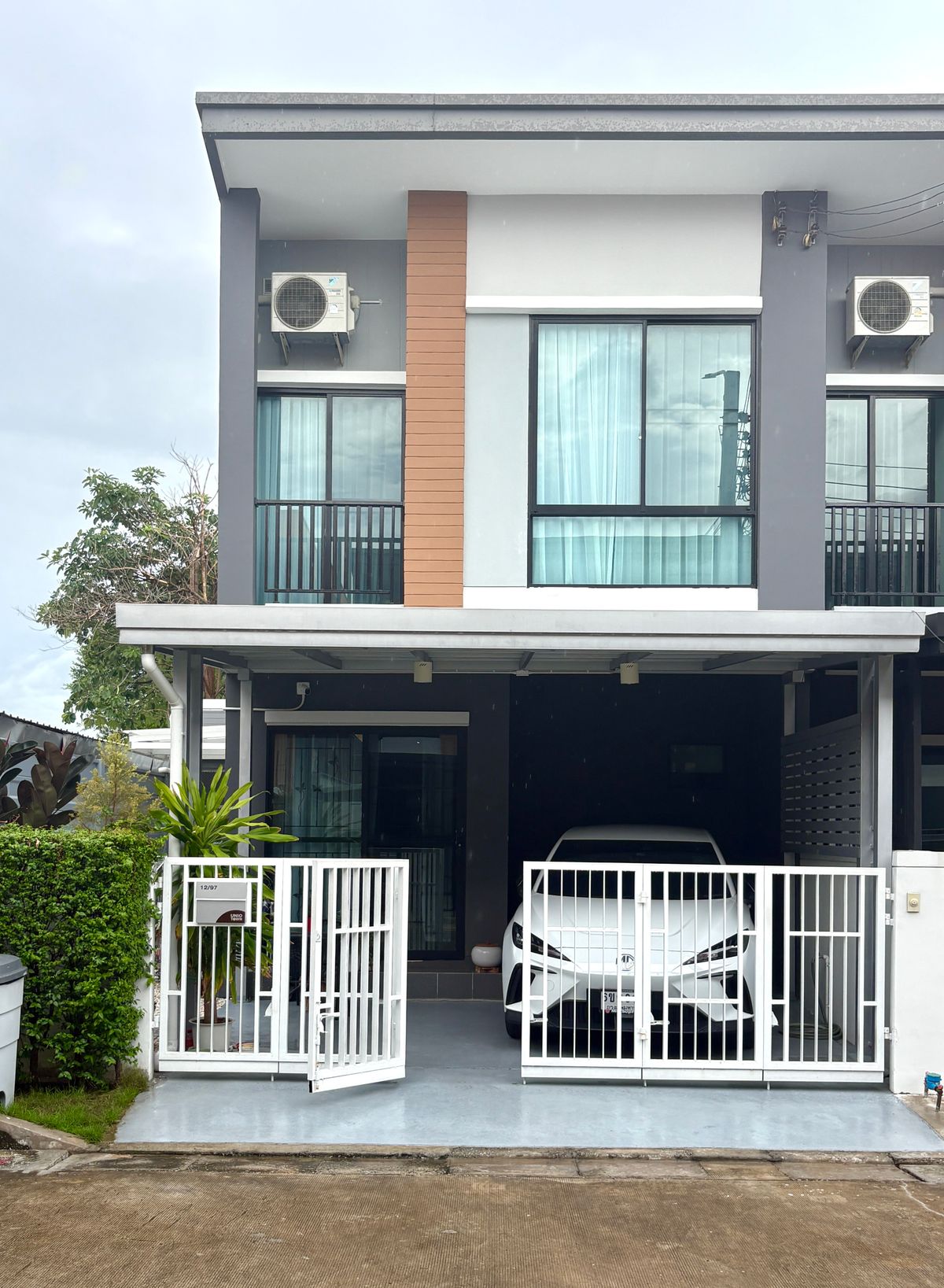 ขายทาวน์โฮมพัฒนาการ ศรีนครินทร์ : 🏡 ขายทาวน์โฮม 2 ชั้น หลังมุม 📍 หมู่บ้านยูนิโอทาวน์ สวนหลวง–พัฒนาการ (ซอยเฉลิมพระเกียรติ 67)