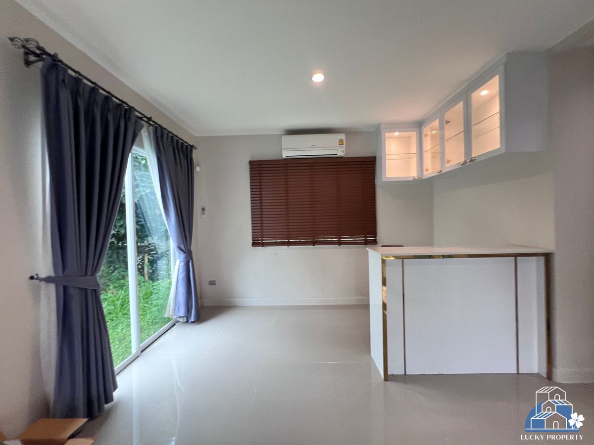 For SaleHouseNawamin, Ramindra : House for sale.