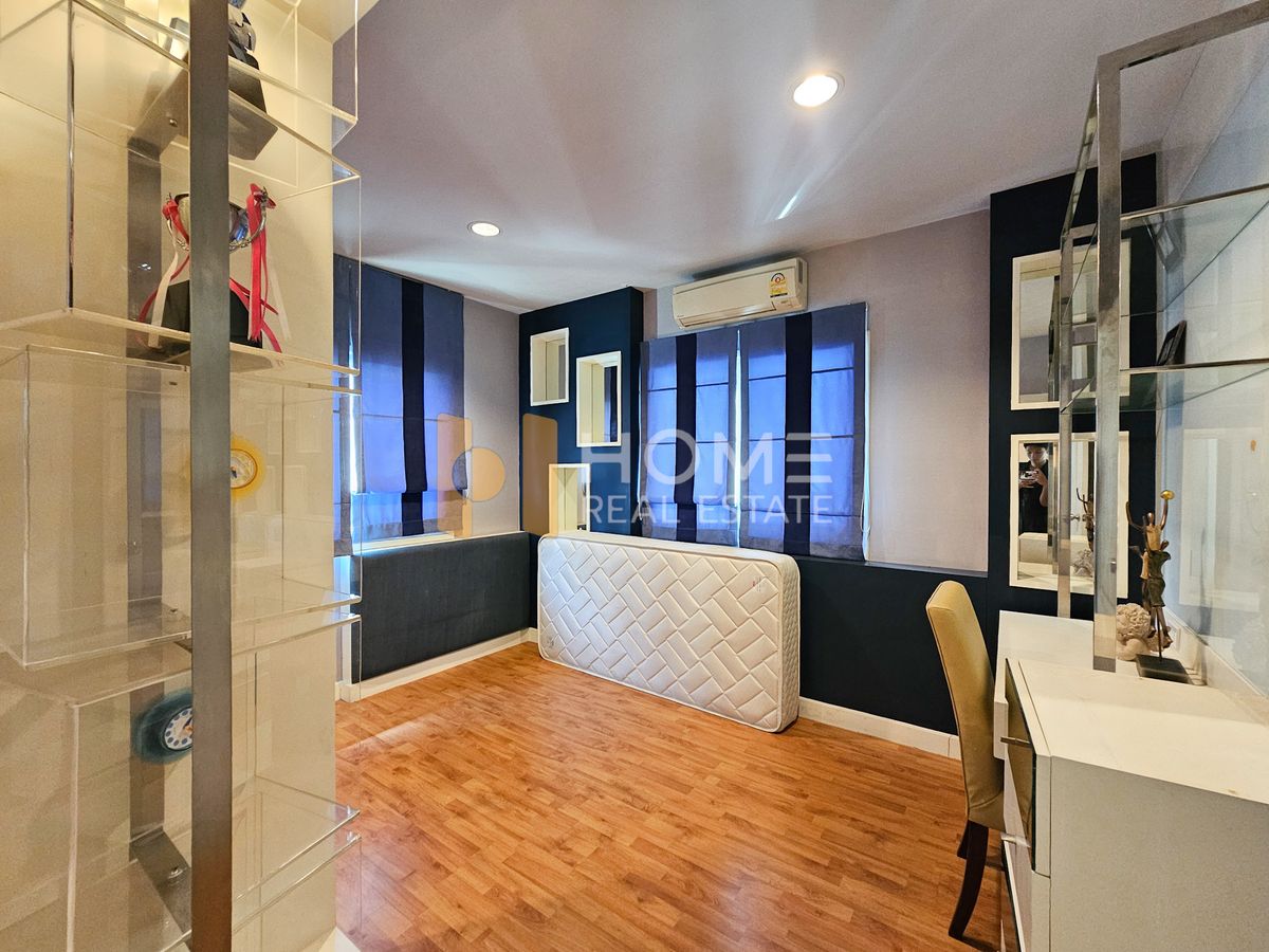 ขายบ้านนวมินทร์ รามอินทรา : ไลฟ์ บางกอก บลูเลอวาร์ด รามอินทรา 23 / 3 ห้องนอน (ขาย), Life Bangkok Boulevard Ramintra 23 / 3 Bedrooms (FOR SALE) TAN839