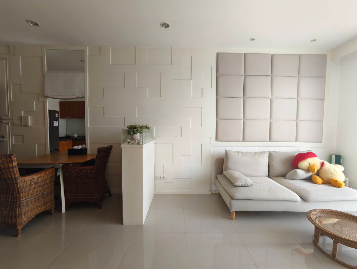 For RentCondoWongwianyai, Charoennakor : OMG2317   Large 1 Bedroom for RENT @ [ Villa Sathorn ]  28-Mar-26