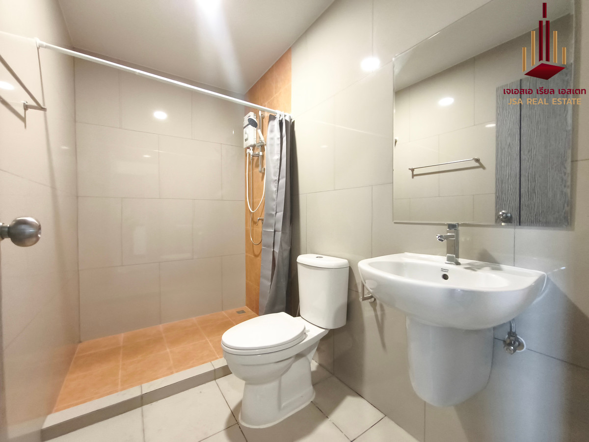 ให้เช่าคอนโดท่าพระ ตลาดพลู วุฒากาศ : ✨ For Rent: Rich Point @ BTS Wutthakat Condo ✨  💰 Only 14,000 THB/month