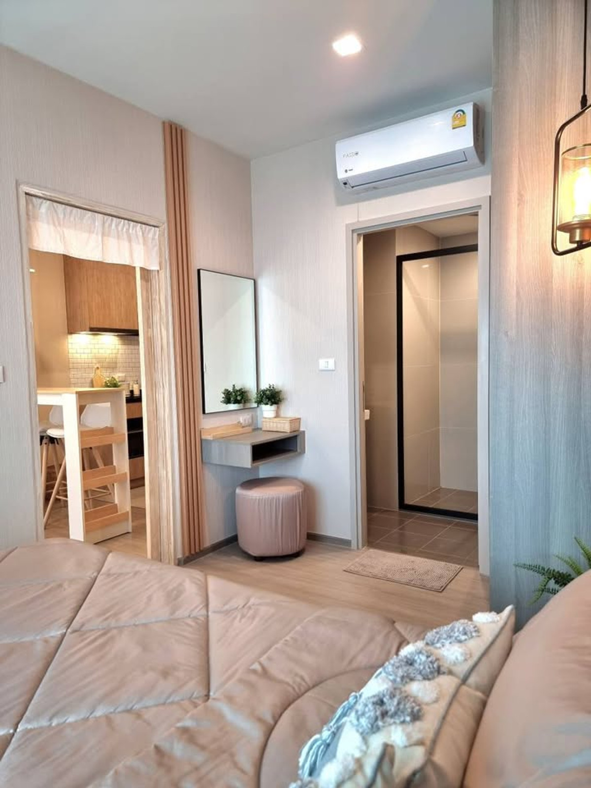 For RentCondoRama9, Petchburi, RCA : 🔥Condo for rent 🔥18,000 THBThe Base Petchaburi-Thonglor