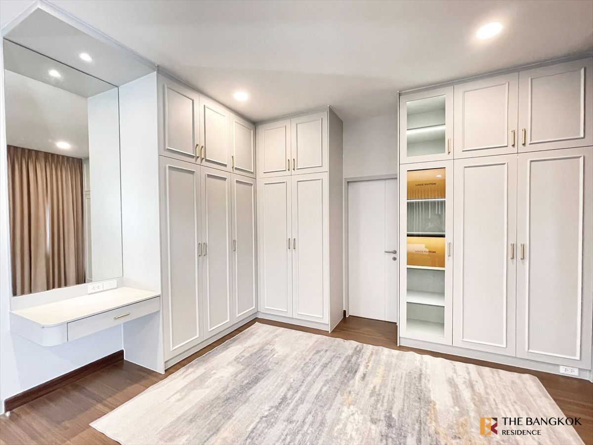 For RentHouseBangna, Bearing, Lasalle : The City Bangna 💫fully furnished in Modern luxury style✨ Near Mega Bangna