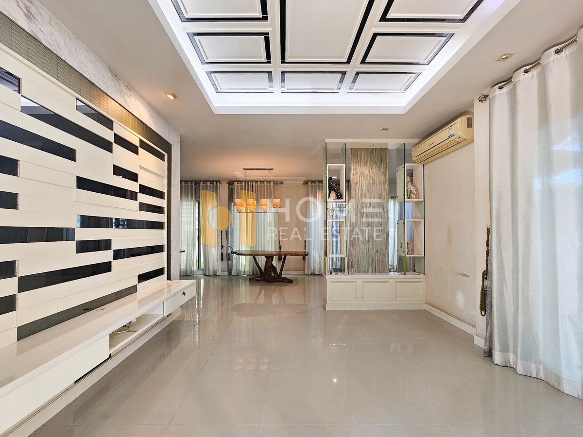 ขายบ้านนวมินทร์ รามอินทรา : ไลฟ์ บางกอก บลูเลอวาร์ด รามอินทรา 23 / 3 ห้องนอน (ขาย), Life Bangkok Boulevard Ramintra 23 / 3 Bedrooms (FOR SALE) TAN839