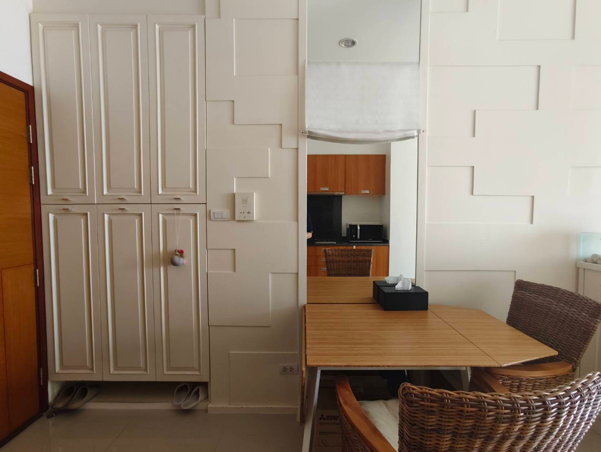 For RentCondoWongwianyai, Charoennakor : OMG2317   Large 1 Bedroom for RENT @ [ Villa Sathorn ]  28-Mar-26