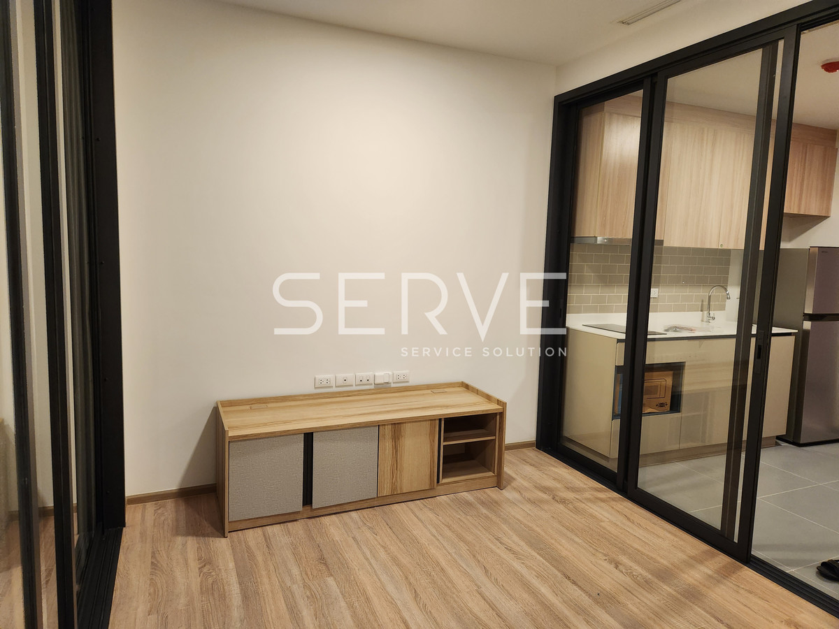 For RentCondoRatchathewi,Phayathai : 1 Bed Large Room City View Fully furnished Good Location Close To BTS Phaya Thai 500 m.  @  XT Phayathai