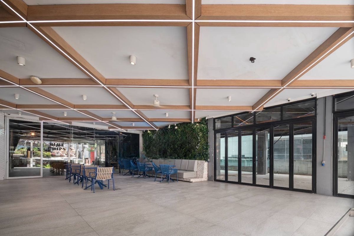 For RentRetail SpaceSukhumvit, Asoke, Thonglor : A G -Floor business area, size 180 sq.m., Thonglor, Sukhumvit 55, Bangkok | For Rent - Retail Space Sizing 180 SQ.M. on G Floor at Thonglor Sukhumvit 55 Bangkok