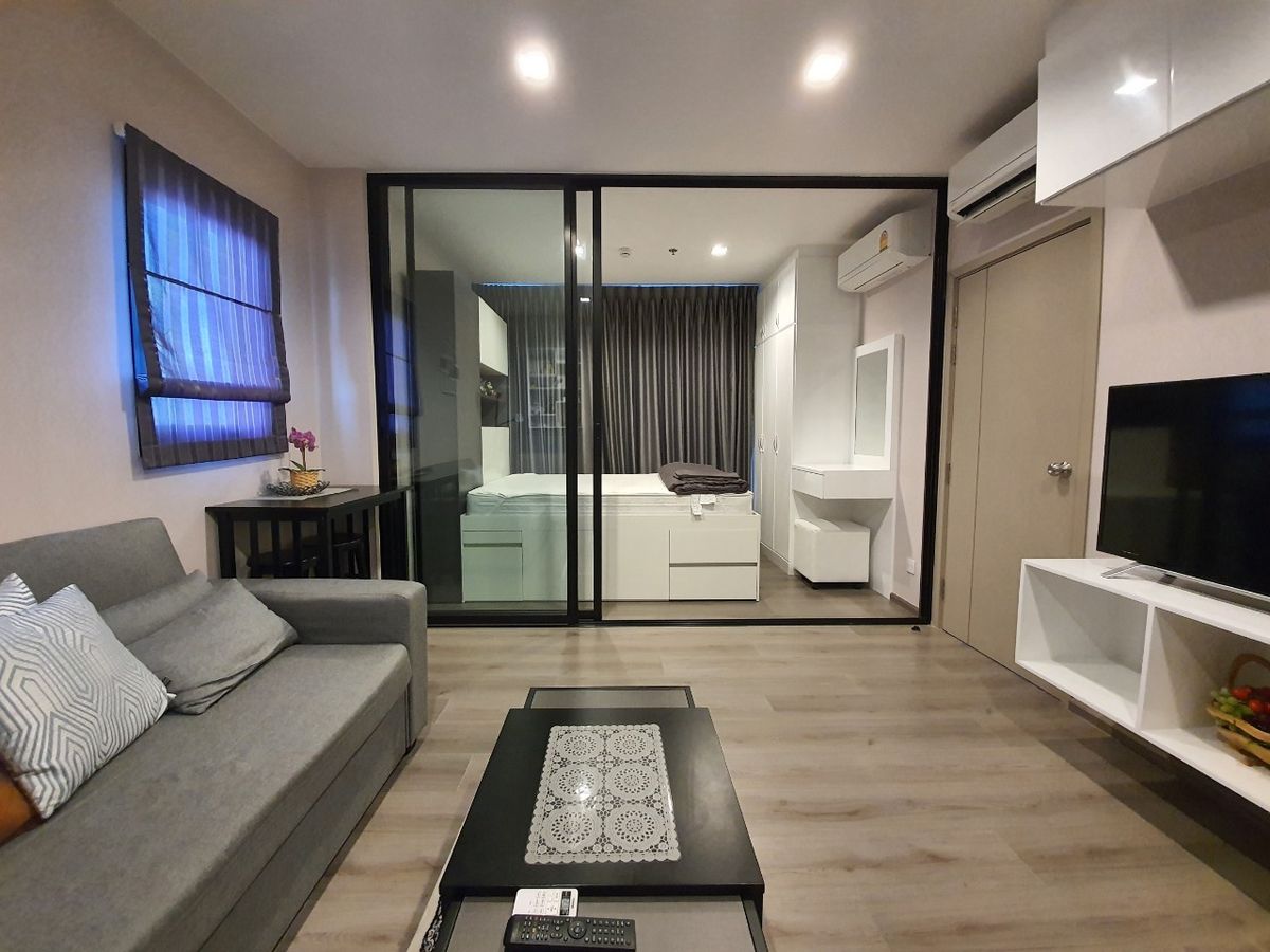 ให้เช่าคอนโดรัตนาธิเบศร์ สนามบินน้ำ พระนั่งเกล้า : ให้เช่า politan rive ชั้น 12A ขนาด 30 ตร.ม. ตกแต่งสวยวิวแม่น้ำ ครบพร้อมอยู่