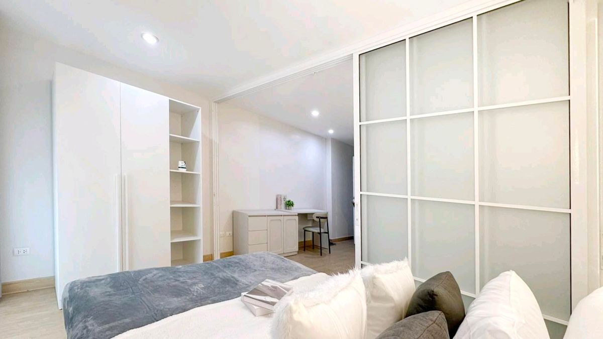 ขายคอนโดโชคชัย4 ลาดพร้าว71 : คุ้มที่สุด ‼️ เปลี่ยนจากห้องเช่ามาเป็นห้องเราดีกว่ามั้ย✨️✨️《คุ้มกว่าเช่า...ผ่อนเบา》ใกล้รถไฟฟ้าสายภาวนา 🌳🌳 regent home12 🌳🌳