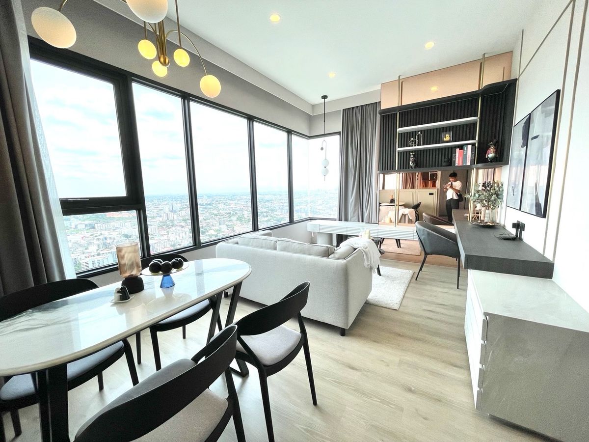 ให้เช่าคอนโดอ่อนนุช อุดมสุข : 🔥Hot Unit 2BR Fully furnished Ready to move in 065-053-9935 Gunn