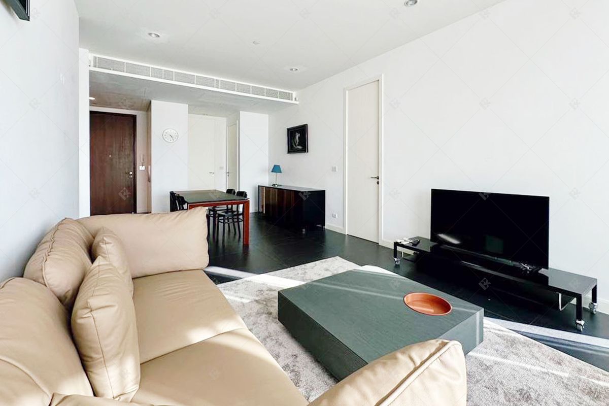 ให้เช่าคอนโดวิทยุ ชิดลม หลังสวน : Stunning Corner Unit ✨at 𝟏𝟖𝟓 𝐑𝐚𝐣𝐚𝐝𝐚𝐦𝐫𝐢 – 𝐒𝐩𝐨𝐫𝐭 𝐂𝐥𝐮𝐛 𝐕𝐢𝐞𝐰𝐬 & 𝐍𝐞𝐰𝐥𝐲 𝐑𝐞𝐧𝐨𝐯𝐚𝐭𝐞𝐝 𝐔𝐧𝐢𝐭 🌿 ใกล้ BTS ราชดำริ