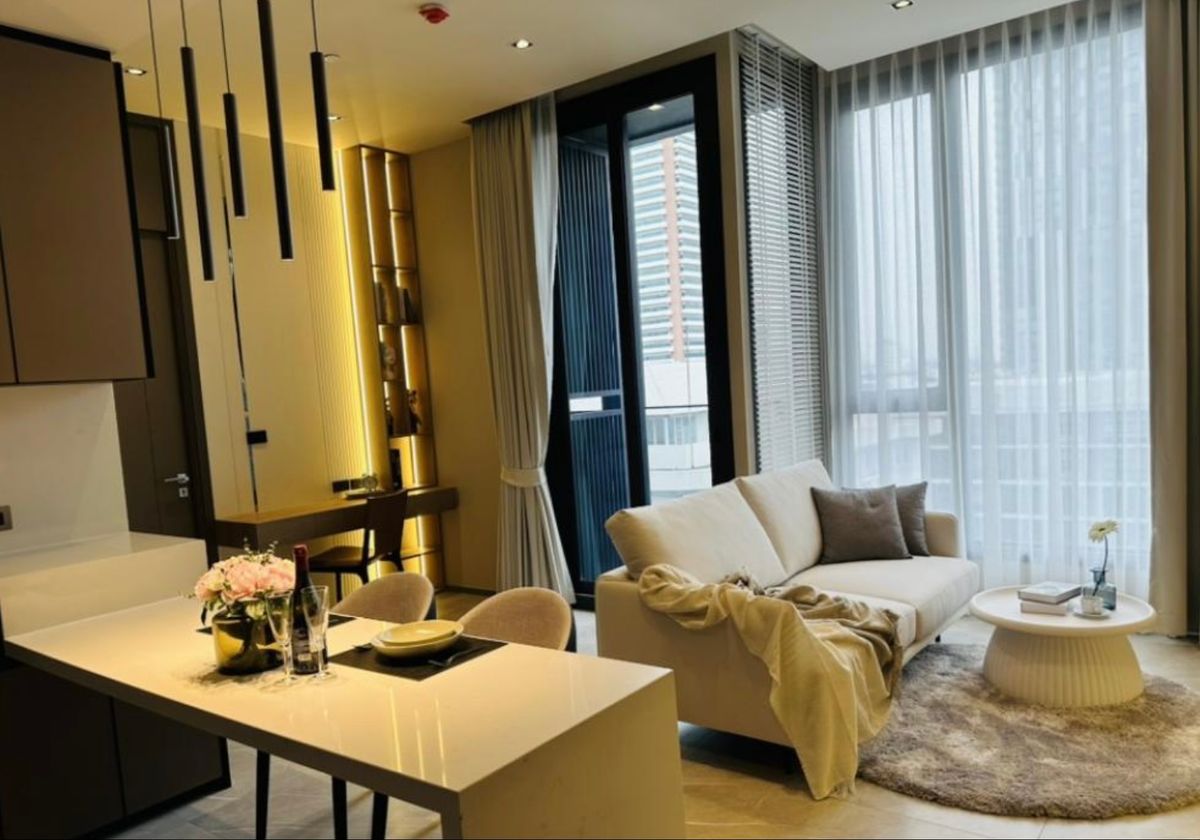 For RentCondoSukhumvit, Asoke, Thonglor : Rent Hyde Heritage, Thonglor, beautiful, luxurious, ready to be near BTS Thonglor. Interested in Atline.@841QLNR