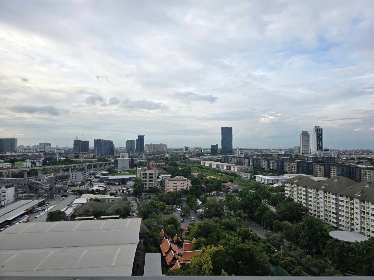 For SaleCondoPattanakan, Srinakarin : K-6503 Urgent sale! Parkland Condo Srinakarin is ready.