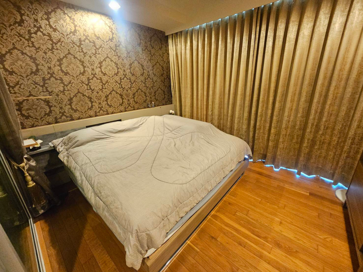 For RentCondoLadprao, Central Ladprao : The new room has never been rented at the high floor, beautiful city view, 1 bedroom, 1 bathroom, The Line Phahonyothin Park.